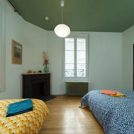 Apartment Un Jardin Et Du Calme A 2 Pas Du Centre *