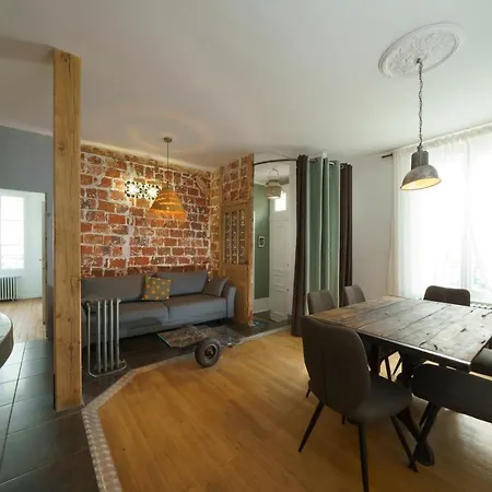 Un Jardin Et Du Calme A 2 Pas Du Centre Apartment Tours