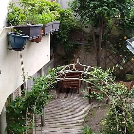 Apartmán Un Jardin Et Du Calme A 2 Pas Du Centre